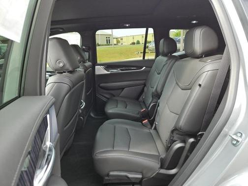 2025 Cadillac XT6 Premium Luxury AWD
