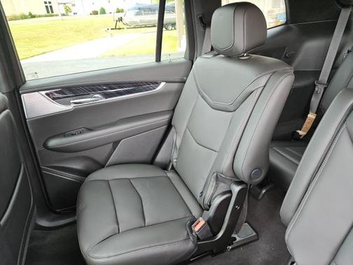 2025 Cadillac XT6 Premium Luxury AWD
