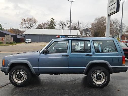 1999 Jeep Cherokee SE 4WD
