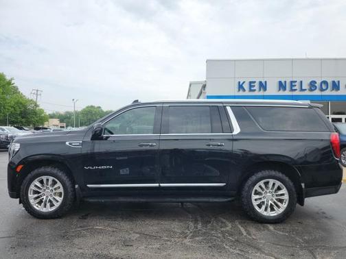 2021 GMC Yukon XL SLT