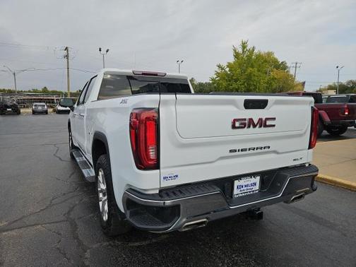 2021 GMC Sierra 1500 SLT