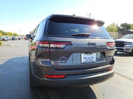 2023 Jeep Grand Cherokee L Altitude