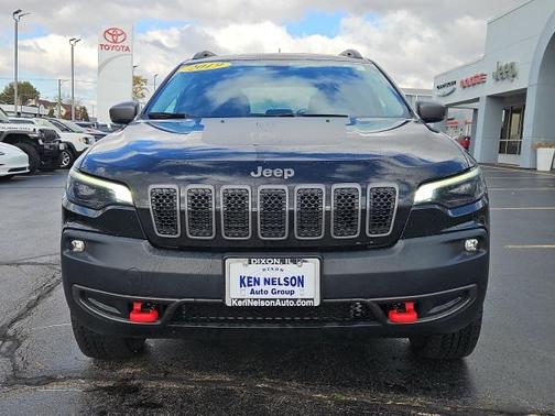 2019 Jeep Cherokee Trailhawk