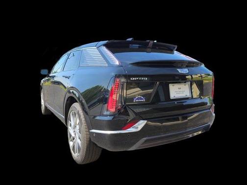 2025 Cadillac OPTIQ Luxury 2 AWD