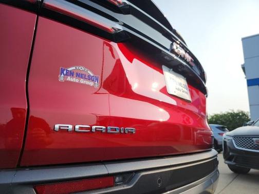 2025 GMC Acadia FWD Elevation
