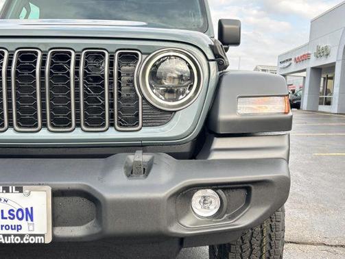 Anvil Clearcoat 2026 Jeep Wrangler Sport S