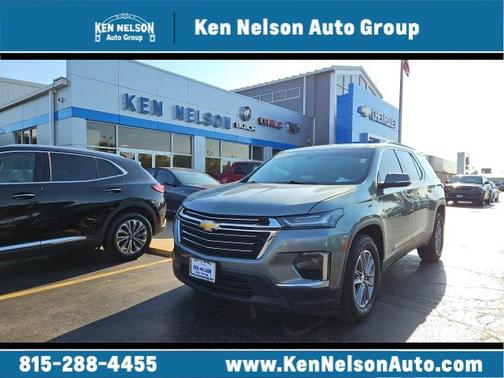 2023 Chevrolet Traverse LT Cloth