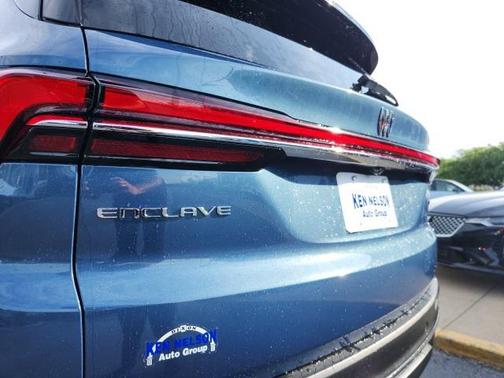 2025 Buick Enclave Preferred FWD