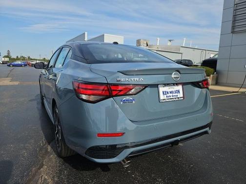 2025 Nissan Sentra SR