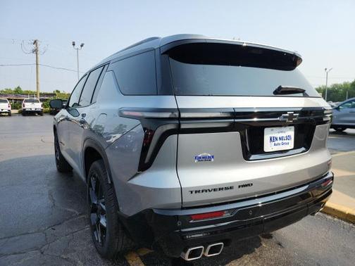 2025 Chevrolet Traverse RS