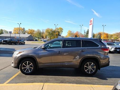 2017 Toyota Highlander XLE