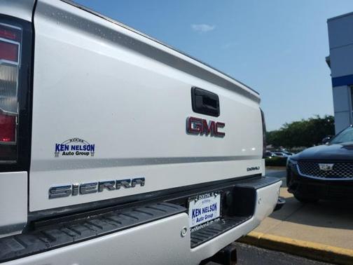 2017 GMC Sierra 1500 Denali