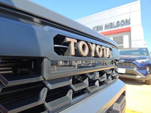 2025 Toyota Tacoma Hybrid Trailhunter