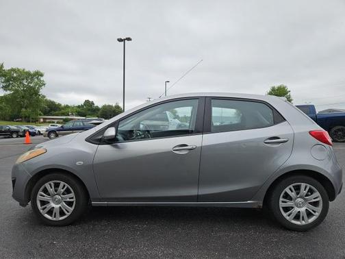2014 Mazda Mazda2 Sport