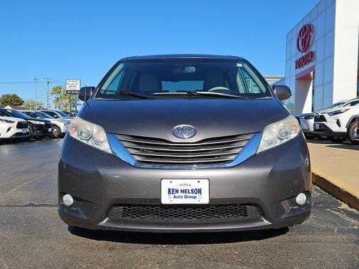 2013 Toyota Sienna XLE
