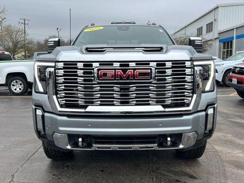 Sterling Metallic 2025 GMC Sierra 2500 Denali