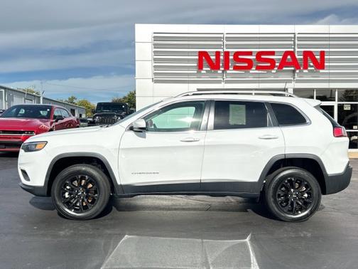 Bright White Clearcoat 2021 Jeep Cherokee Latitude Lux