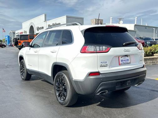 Bright White Clearcoat 2021 Jeep Cherokee Latitude Lux