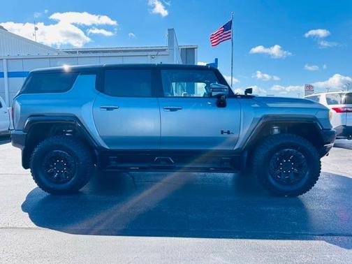 2024 GMC HUMMER EV SUV 3X