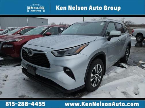 2024 Toyota Highlander XLE