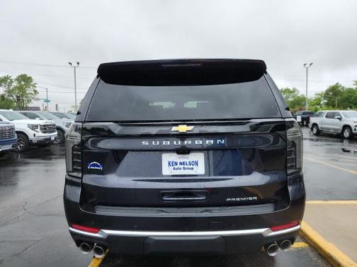 2025 Chevrolet Suburban Premier