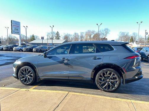 2025 Toyota Crown Signia Limited