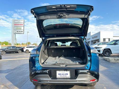 Aurora Blue Pearl Metallic 2026 Nissan Murano Platinum