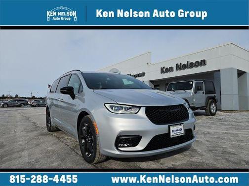 2026 Chrysler Pacifica L