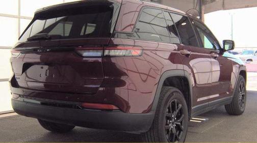 2024 Jeep Grand Cherokee Altitude