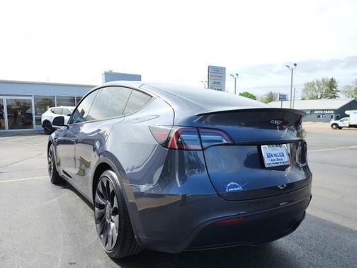 2023 Tesla Model Y Performance Dual Motor All-Wheel Drive