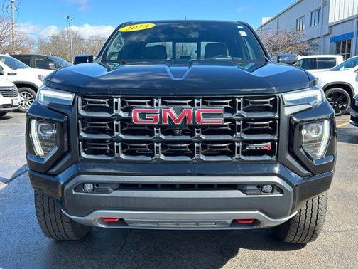 2023 GMC Canyon AT4