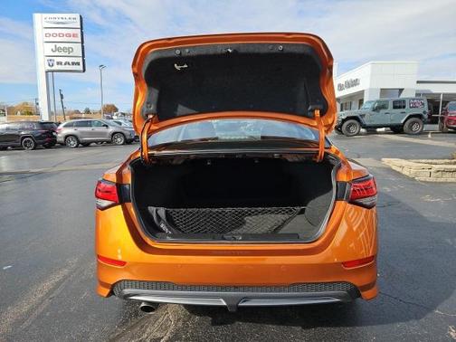 2023 Nissan Sentra SR