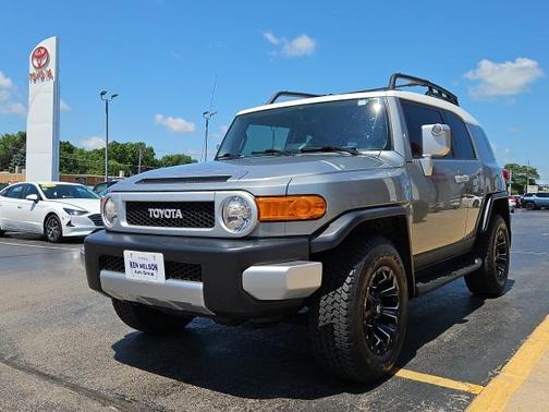 2010 Toyota FJ Cruiser Base