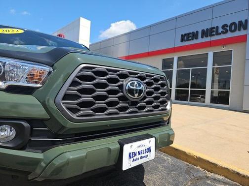 2022 Toyota Tacoma TRD Sport