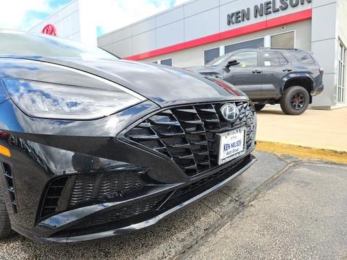 2022 Hyundai SONATA SEL