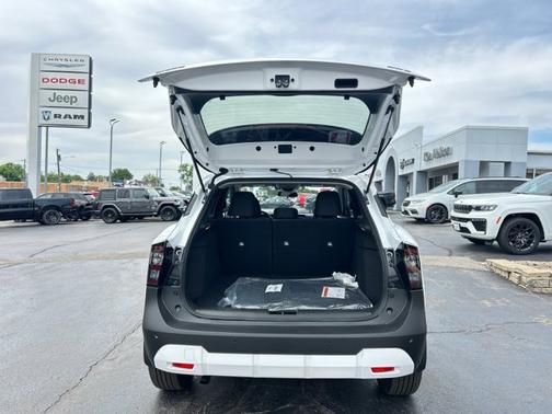 Fresh Powder 2026 Nissan Kicks SV