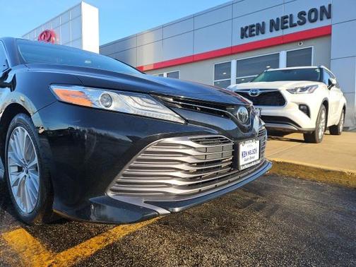 2019 Toyota Camry XLE
