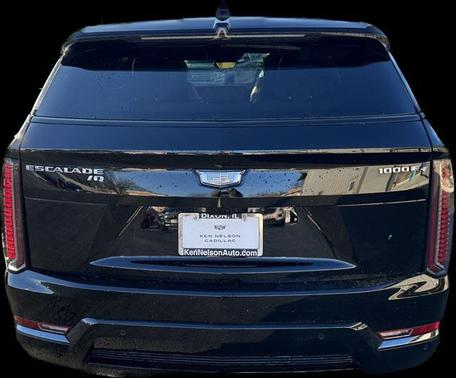 2025 Cadillac Escalade Sport