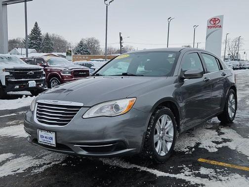 2012 Chrysler 200 Touring