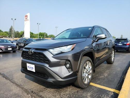 2025 Toyota RAV4 XLE Premium