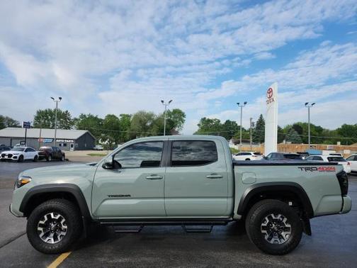 2022 Toyota Tacoma TRD Off Road