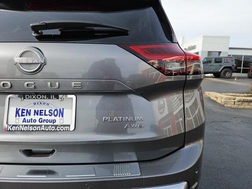2026 Nissan Rogue Platinum