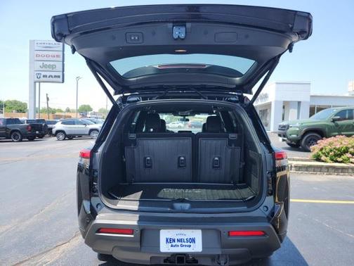 2025 Nissan Pathfinder Rock Creek 4WD