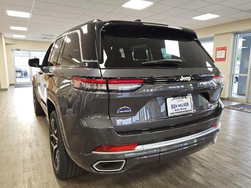 2025 Jeep Grand Cherokee Summit