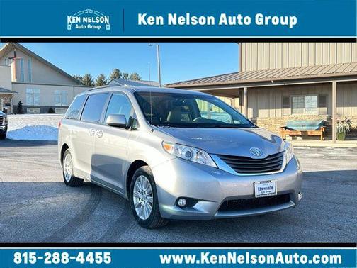 2013 Toyota Sienna XLE
