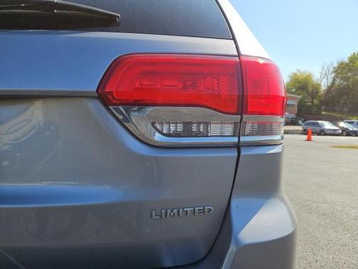 2017 Jeep Grand Cherokee Limited X