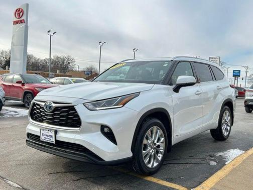 2023 Toyota Highlander Hybrid Limited