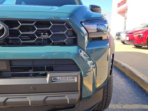 2025 Toyota 4Runner TRD Off Road Premium