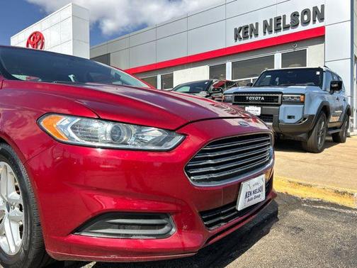 2015 Ford Fusion SE