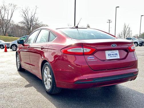 2015 Ford Fusion SE